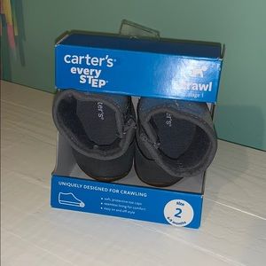 Carter’s baby boots. NWT